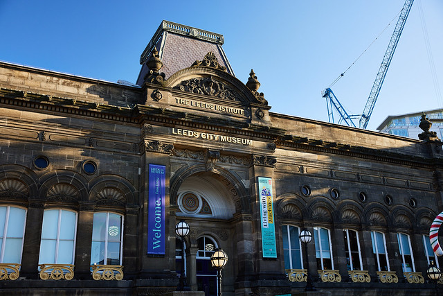 Why University Students Prefer Digital Libraries Over Traditional Ones